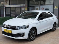 YİĞİT CAR's 2022 MODEL 1.5 BlueHDI 89 BİN KM BOYASIZ DEĞİŞENSİZ