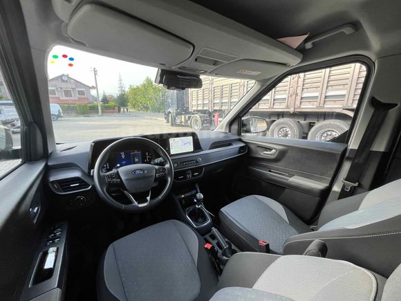 Galeriden Ford Tourneo Courier 1.5 EcoBlue Titanium 2024 Model Manisa