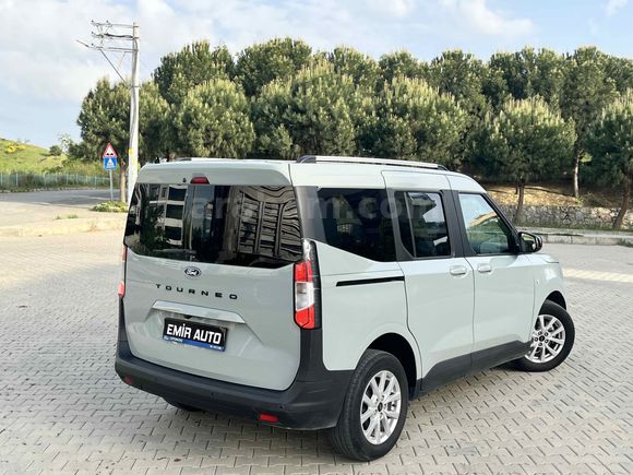 Galeriden Ford Tourneo Courier 1.5 EcoBlue Titanium 2024 Model Manisa