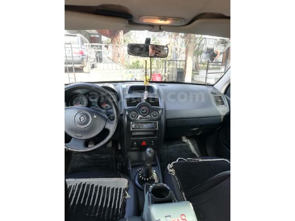Sahibinden Renault Megane 1.5 dCi Authentique 2006 Model  305.000 km Lacivert