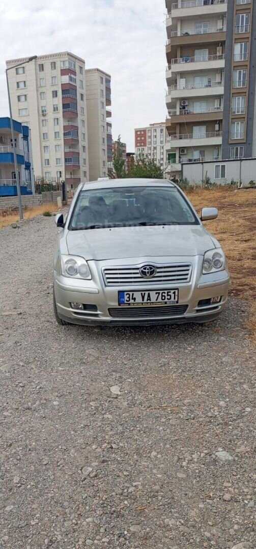 Galeriden Toyota Corolla 1.6 Comfort 2004 Model Adıyaman 273.000 km Gri (Gümüş) 3