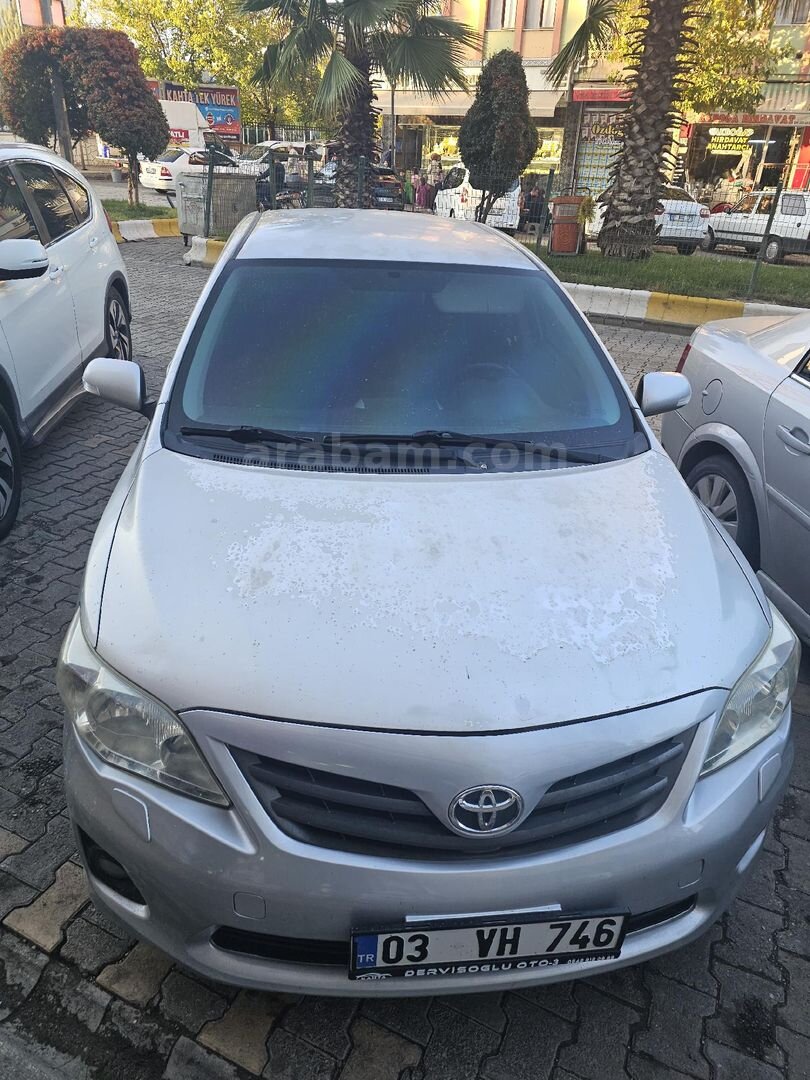Galeriden Toyota Corolla 1.6 Comfort 2004 Model Adıyaman 273.000 km Gri (Gümüş) 5