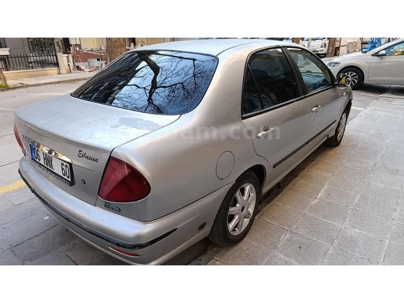 Sahibinden Fiat Marea 1.6 Exclusive 2003 Model  322.000 km Gri (Gümüş)