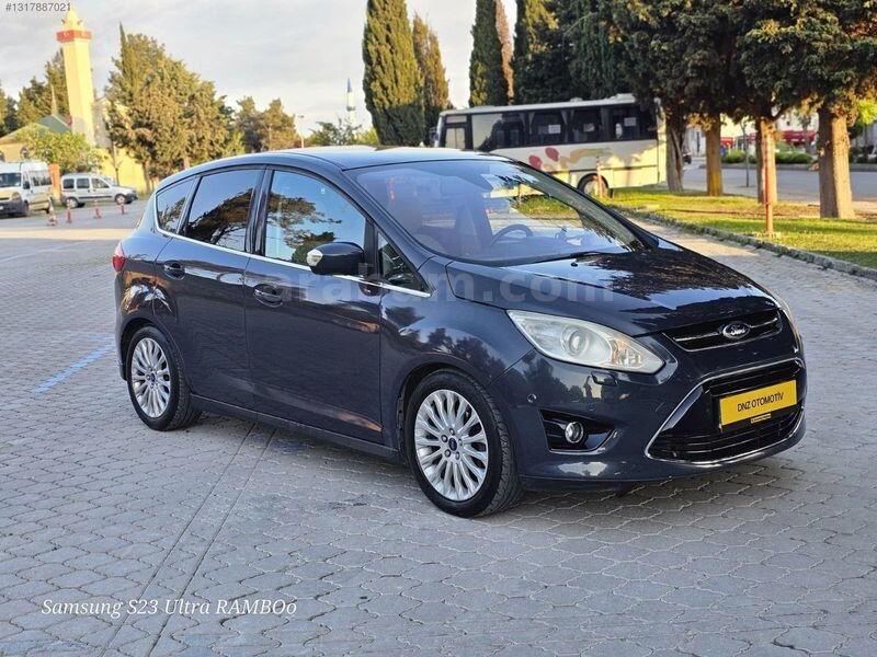 Galeriden Ford C-Max 1.6 TDCi Titanium 2013 Model Samsun 165.000 km Lacivert
