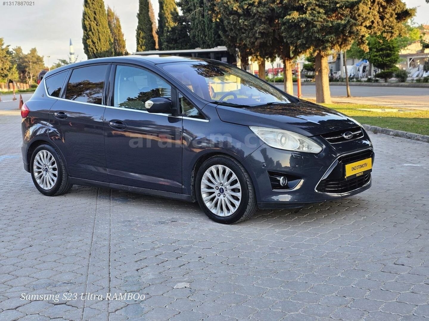 Galeriden Ford C-Max 1.6 TDCi Titanium 2013 Model Samsun 165.000 km Lacivert 3