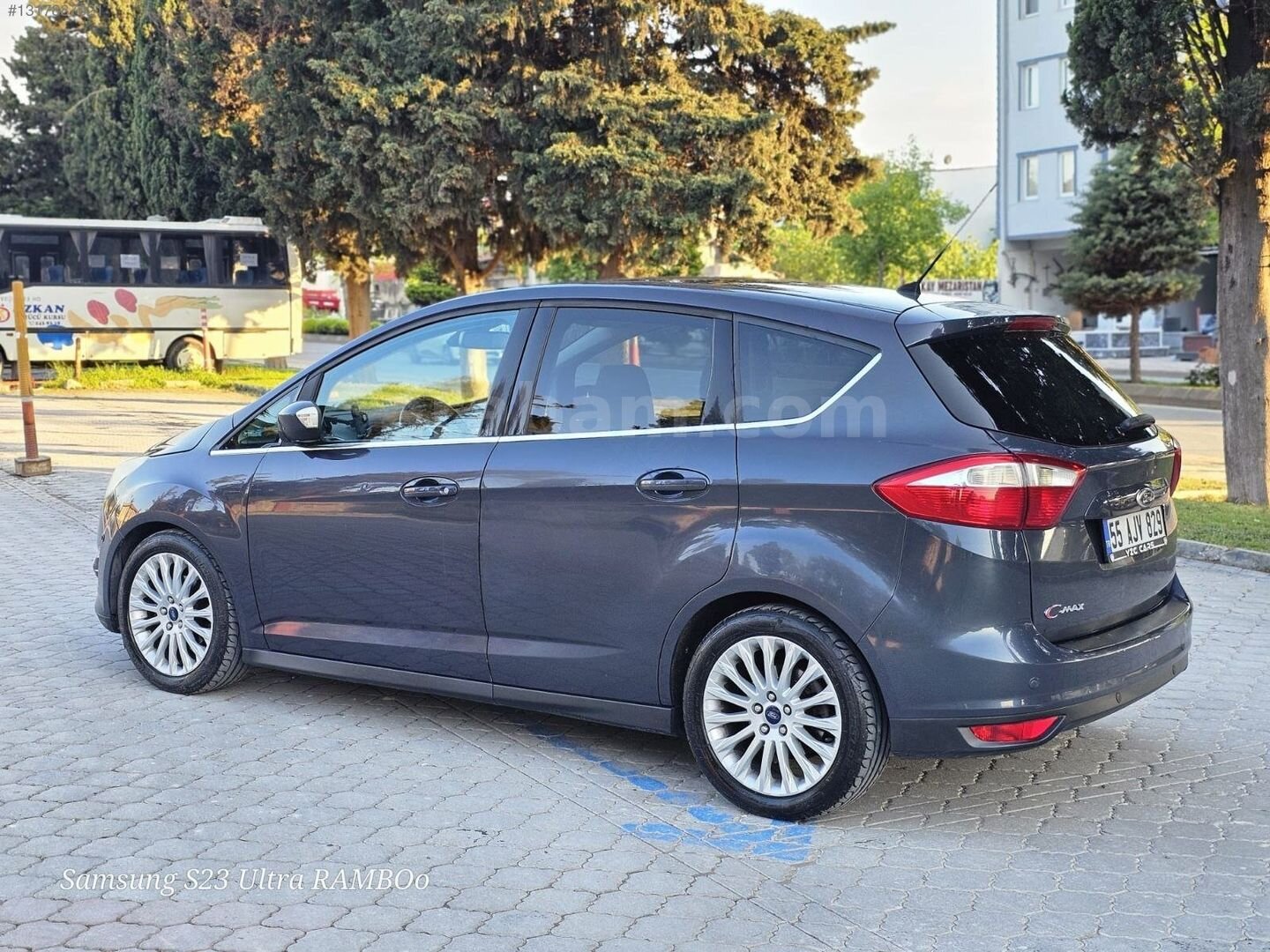 Galeriden Ford C-Max 1.6 TDCi Titanium 2013 Model Samsun 165.000 km Lacivert 7