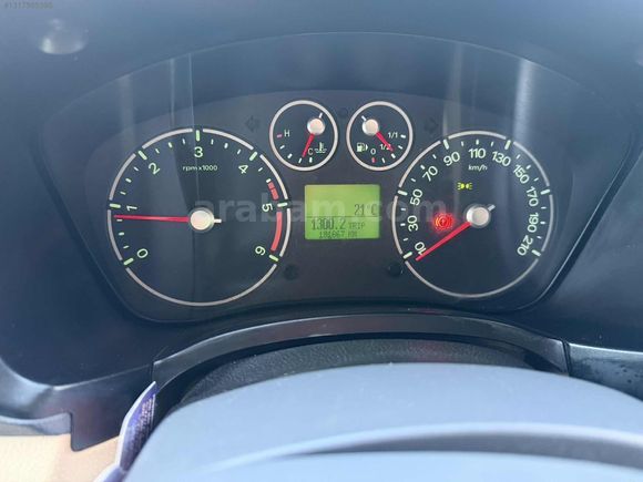 2013 Model Connect 1.8 Silver 182.000Km