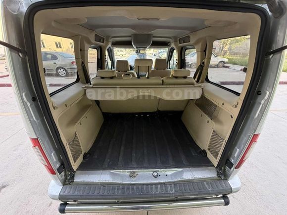 2013 Model Connect 1.8 Silver 182.000Km