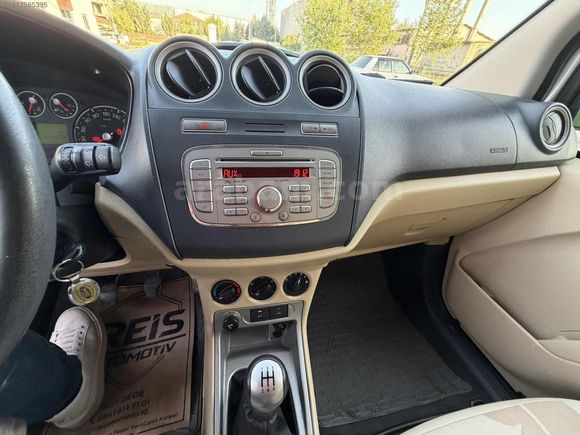 2013 Model Connect 1.8 Silver 182.000Km