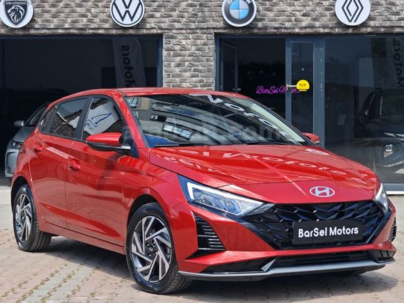 2025 HATASIZ BOYASIZ 15.000 KM+NAVİGASYON GARANTİLİ İ20