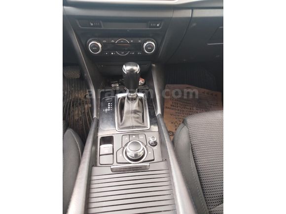 Sahibinden Mazda 3 1.5 SkyActive-D Power 2017 Model  160.000 km Beyaz