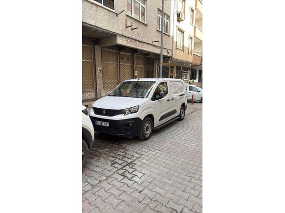 Sahibinden Peugeot Partner 1.5 BlueHDI 2024 Model.   -18 FRİGOLU  