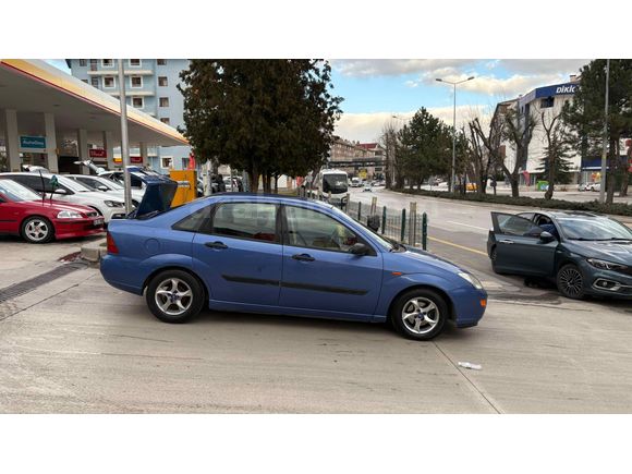 Sahibinden Ford Focus 1.6 Ambiente 1999 Model 