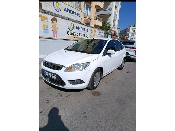 Sahibinden Ford Focus 1.6 Ti-VCT Comfort 2011 Model