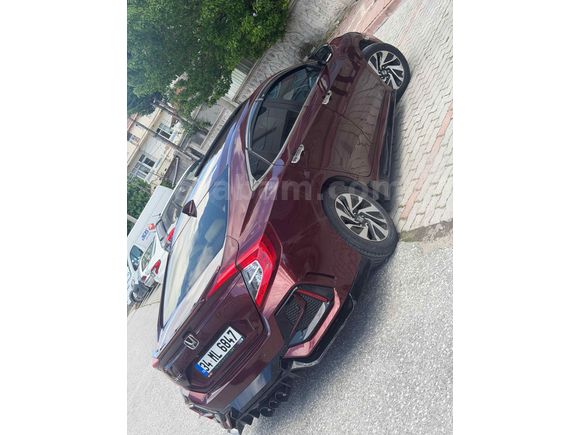 Sahibinden Honda Civic 1.6i VTEC Executive 2018 Model 
