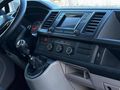 GÜNCEL OTOMOTİV'DEN VOLKSWAGEN TRANSPORTER 5+1 CAMLI VAN