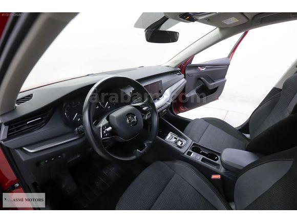 2021 OCTAVİA 1.0 e-TEC ELİTE DEĞİŞENSİZ HASAR KAYITSZ SERVİS BAK