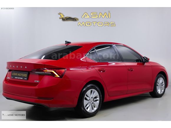 2021 OCTAVİA 1.0 e-TEC ELİTE DEĞİŞENSİZ HASAR KAYITSZ SERVİS BAK