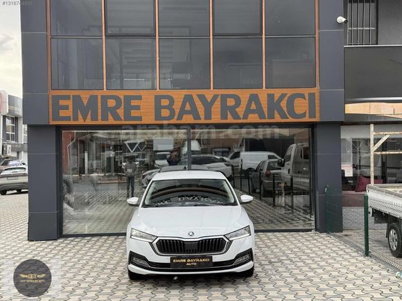 2022 SKODA OCTAVİA 1.0 E-TEC 110 BG DSG PREMIUM HATASZ 156.000KM