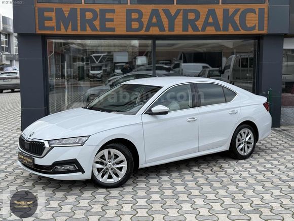2022 SKODA OCTAVİA 1.0 E-TEC 110 BG DSG PREMIUM HATASZ 156.000KM