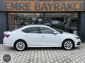 2022 SKODA OCTAVİA 1.0 E-TEC 110 BG DSG PREMIUM HATASZ 156.000KM