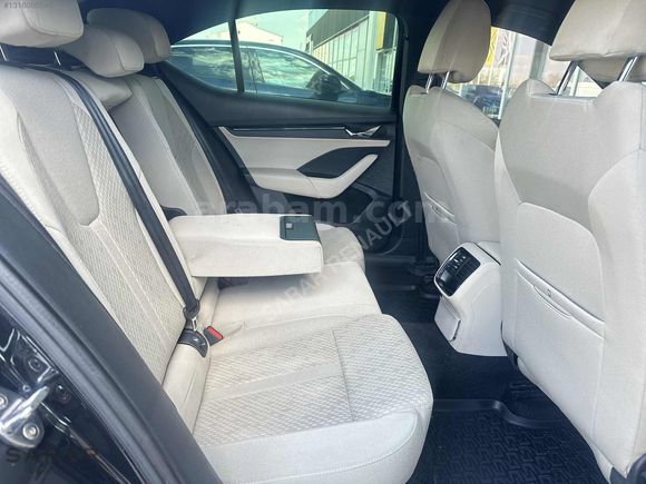 ORJİNAL SKODA OCTAVIA 1.0 E-TEC PREMIUM