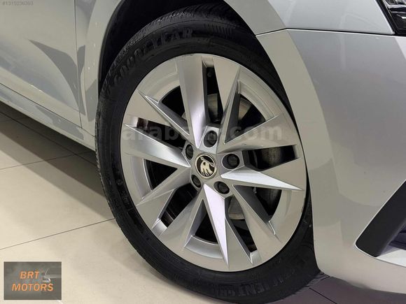 *1.59 KREDİ*2023 OCTAVİA PREMİUM HAYALET/ANBİYANS/G.GÖRÜŞ/92.000