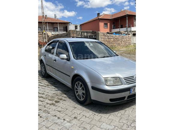 Sahibinden Volkswagen Bora 1.6 2000 Model 