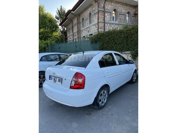Hyundai Accent Era  Düşük Km Ful Paket 