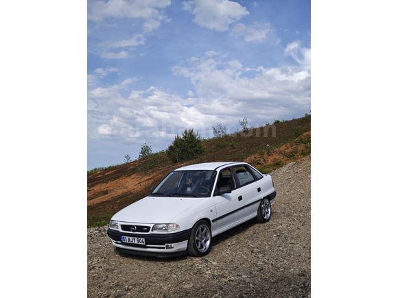 Nadir Temizlikde - Orjinal 207 binde - 2001 Astra Classic
