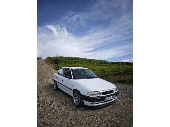 Nadir Temizlikde - Orjinal 207 binde - 2001 Astra Classic