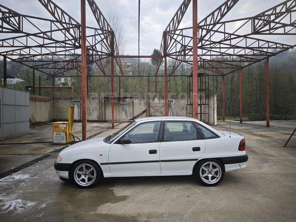 Nadir Temizlikde - Orjinal 207 binde - 2001 Astra Classic