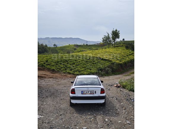 Nadir Temizlikde - Orjinal 207 binde - 2001 Astra Classic