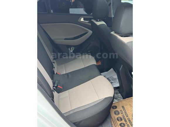 Sahibinden Hyundai i20 1.4 CRDi Style 2016 Model 