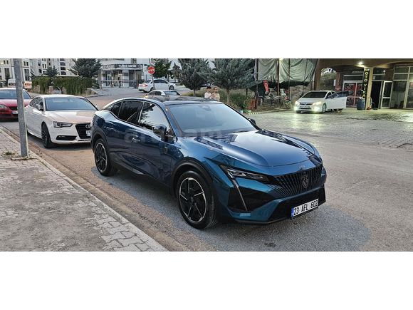 Doktordan 9.500 KM PEUGEOT 408 GT – FULL PPF KAPLI – SERVİS BAKIMLI – BOYASIZ DEĞİŞENSİZ