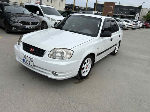 Sahibinden Hyundai Accent 1.3 Admire 2006 Model 