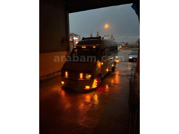 Sahibinden Volkswagen LT 35 TDI 2004 Model  250.000 km Beyaz