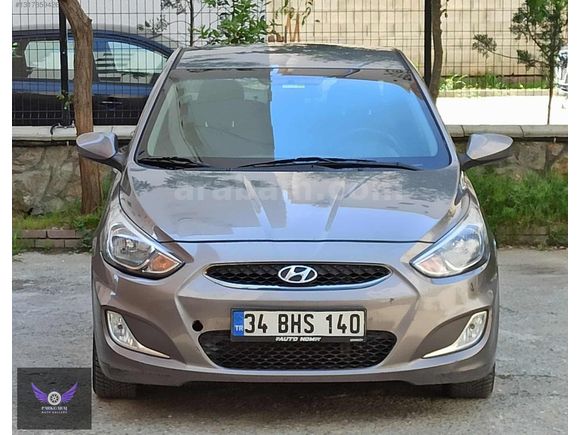 PARKGARAJDAN DİZEL OTOMATİK ACCENT BLUE