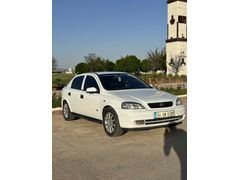 Akademisyenden 1.6 Opel Astra