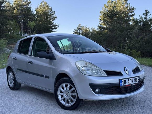 AKIN MOTOR'S DAN 2009 MODEL *OTOMATİK VİTES CLİO*