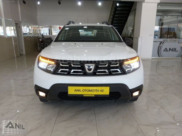BOYASIZ 0/0 20 FATURALI DUSTER 1.5 BLUEDCİ COMFORT 4X4 ÇEKER