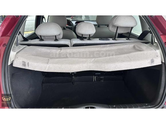 BAĞDATLI OTOMOTIVDEN DEĞIŞEN SIZ C3 99BİN KLMETRE DE