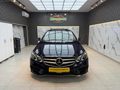 MERCEDES E180 EDİTİON E/ÖZEL RENK/DEĞİŞENSİZ/SRVS BKM/NAVİGASYON