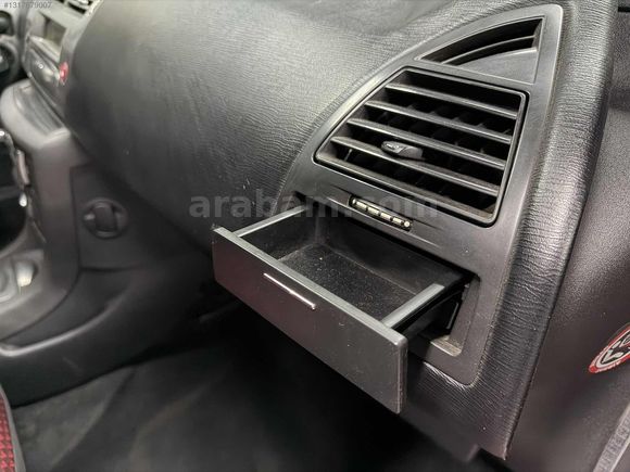 2011 CITROEN C4 1.6HDI SX YAKUT KIRMIZI