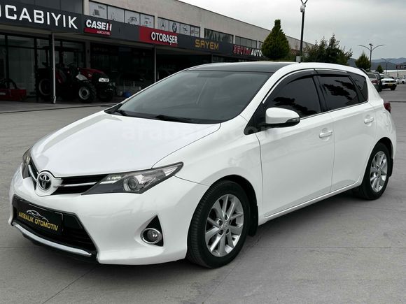 Galeriden Toyota Auris 1.6 Active Skypack 2014 Model Aydın