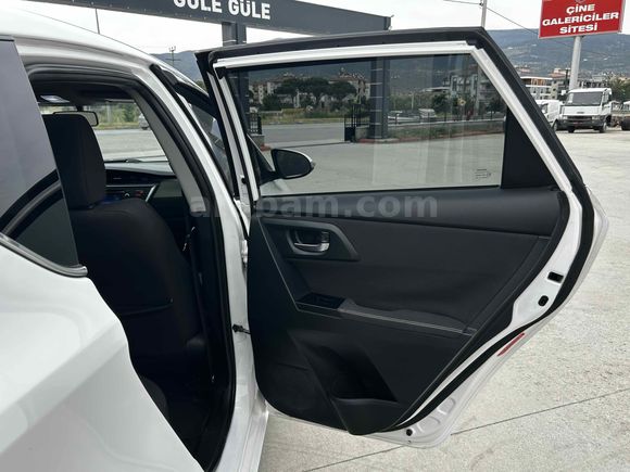 Galeriden Toyota Auris 1.6 Active Skypack 2014 Model Aydın