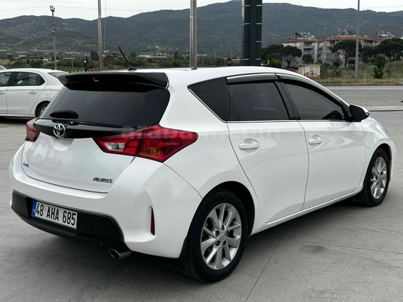 Galeriden Toyota Auris 1.6 Active Skypack 2014 Model Aydın