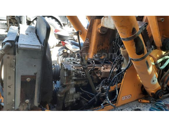 22 Yıldır Tek Elden / JCB SÜPER 3CX / ARKA TEKERLERDEN HAREKETLİ / BAKIMLI MAKİNE
