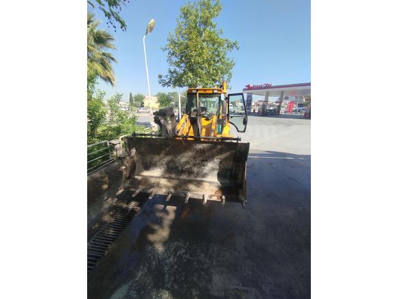 22 Yıldır Tek Elden / JCB SÜPER 3CX / ARKA TEKERLERDEN HAREKETLİ / BAKIMLI MAKİNE