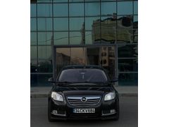 Sahibinden Opel Insignia 2.0 CDTI Cosmo 2013 Model  235.500 km Siyah